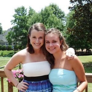 Meet your Posher, Caitlin